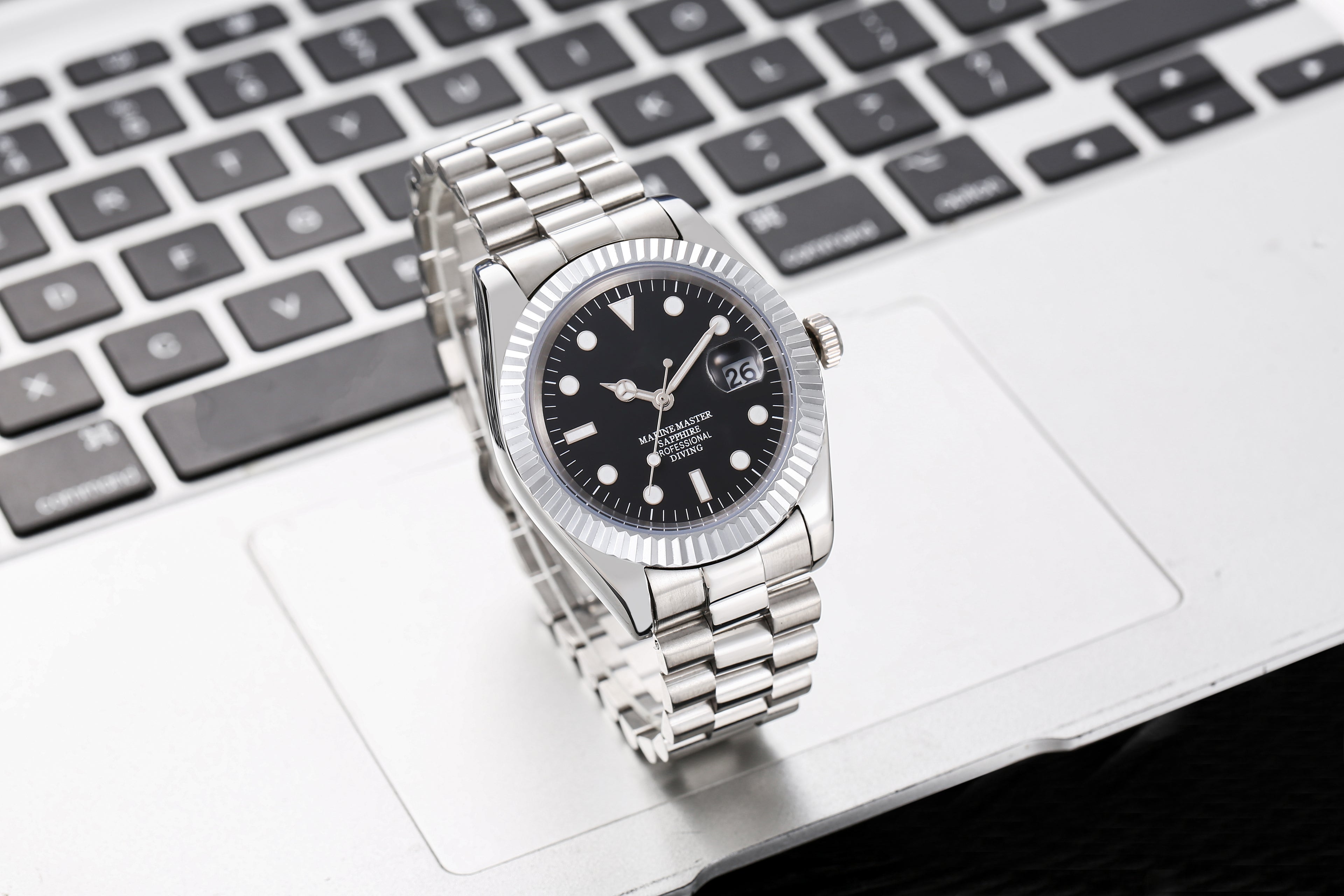 Men’s Silver Marine Master Diver Automatic Watch, 40mm Fluted Bezel Black Dial with Luminous Markers, Sapphire Crystal, Jubilee Bracelet Professional Diving Wristwatch