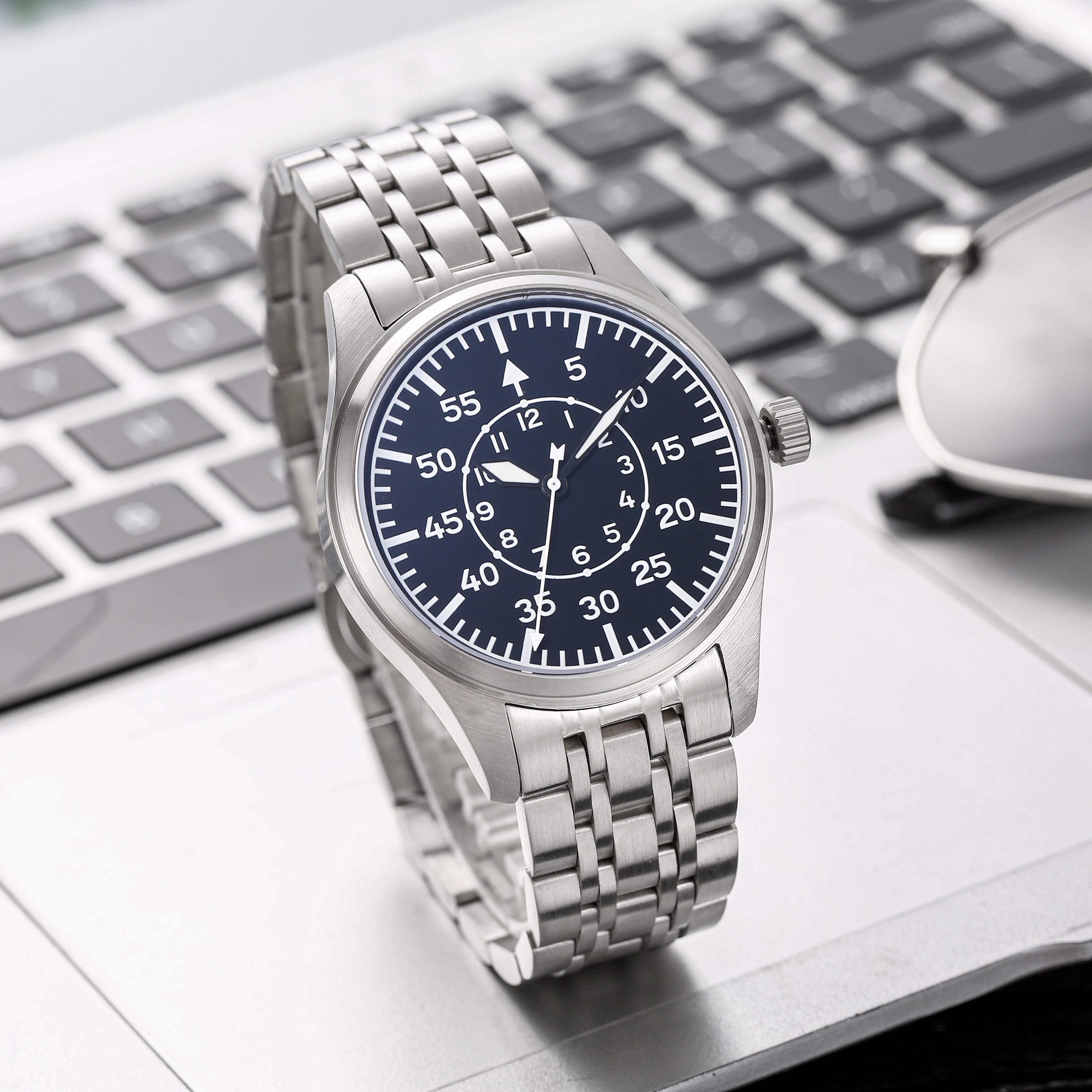 Classic Flieger Pilot Quartz Watch for Men, Precise Quartz Movement, Black Dial, Stainless Steel Case & Bracelet, Casual Dress Military Watch
